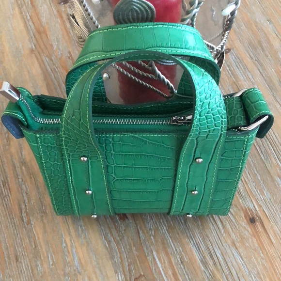 Persaman Rachelle New York - Picture 4 of 6